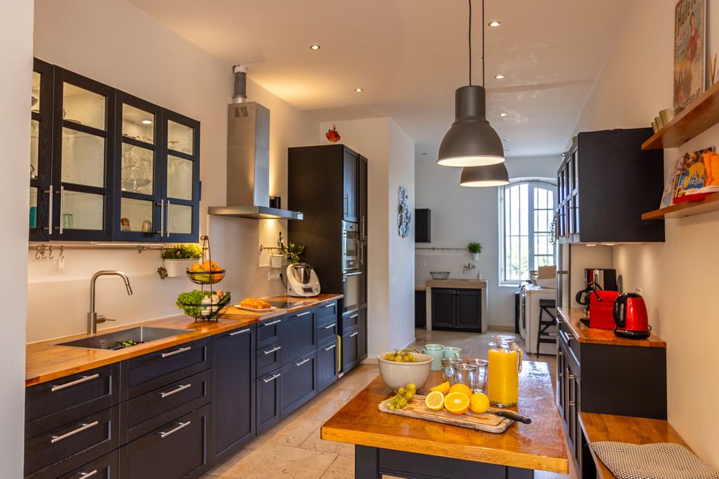 La Bastide De Laura Provence Olivers Travels 05