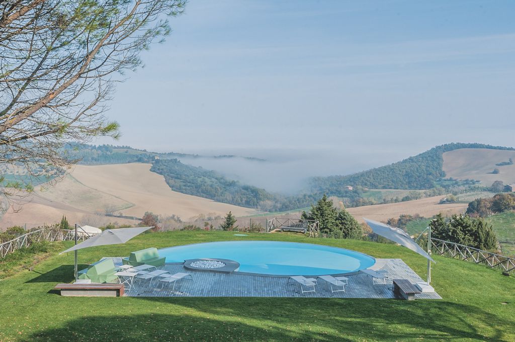 Pan Caciato Umbria Olivers Travels 2