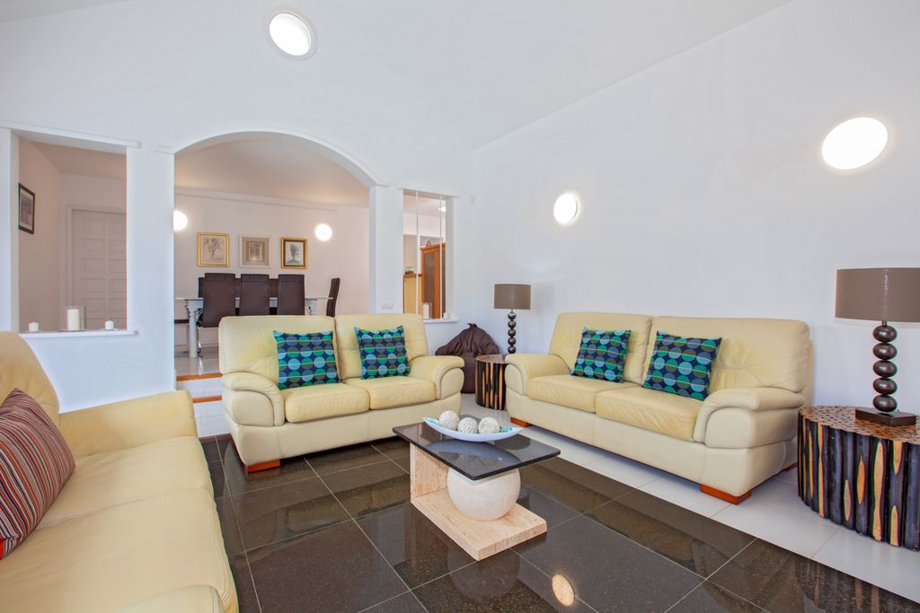 Casa Tinosa Lanzarote Olivers Travels 3