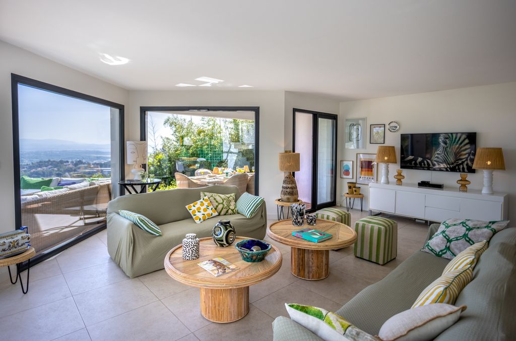 Villa Belgravia CoteDAzur Olivers Travels 3