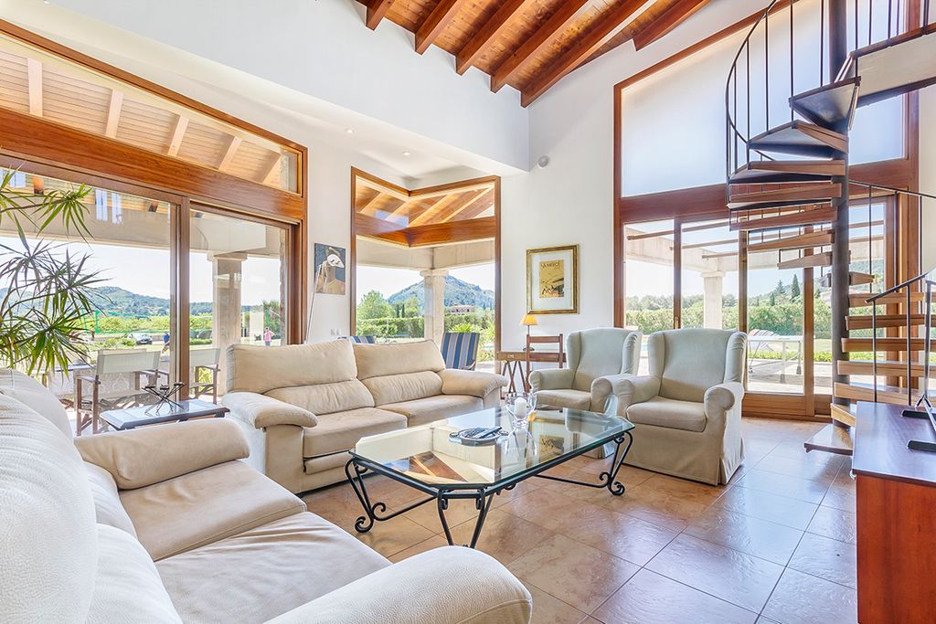 Finca Bisanyes Mallorca Olivers Travels 3