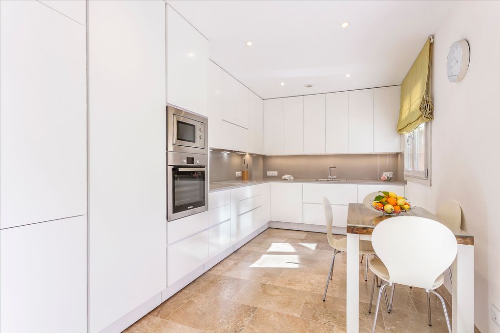 Casa Trencadora Mallorca Olivers Travels 4