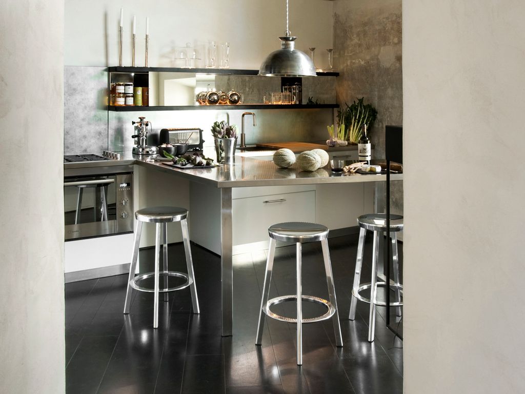 Medea Florence Olivers Travels 3