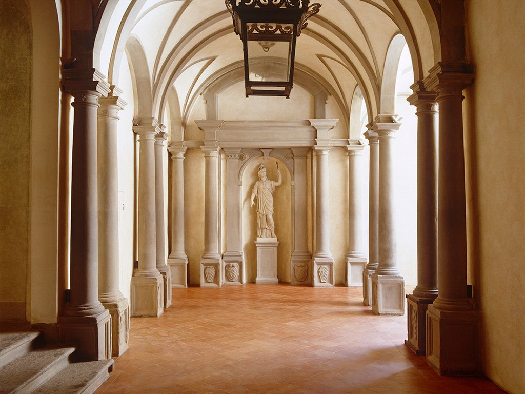 Medea Florence Olivers Travels 4