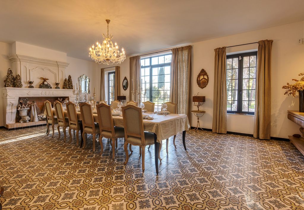 Grande Camergue Provence Olivers Travel 4