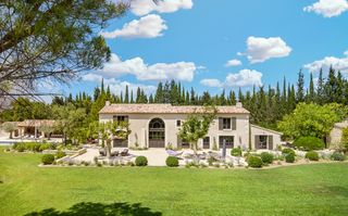 Mas Des Bonbons Provence Olivers Travels 1