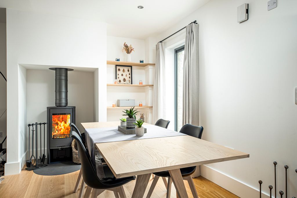 Songbird House Dorset Olivers Travels 3