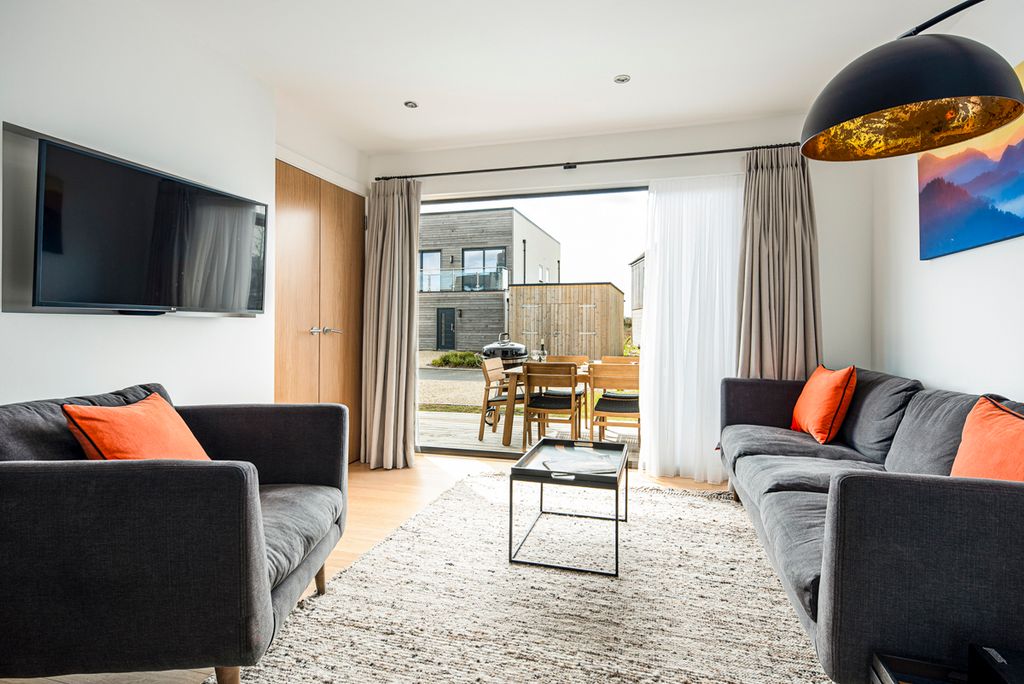 Songbird House Dorset Olivers Travels 2