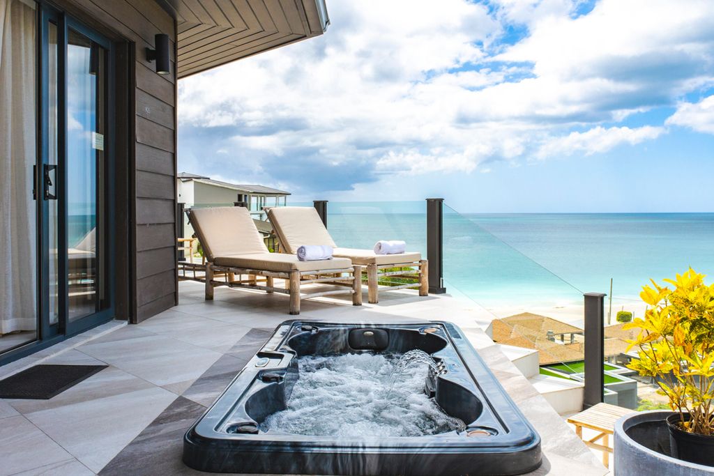 Ocean View Jacuzzi Suite Tamarind Hills Olivers Travels 1