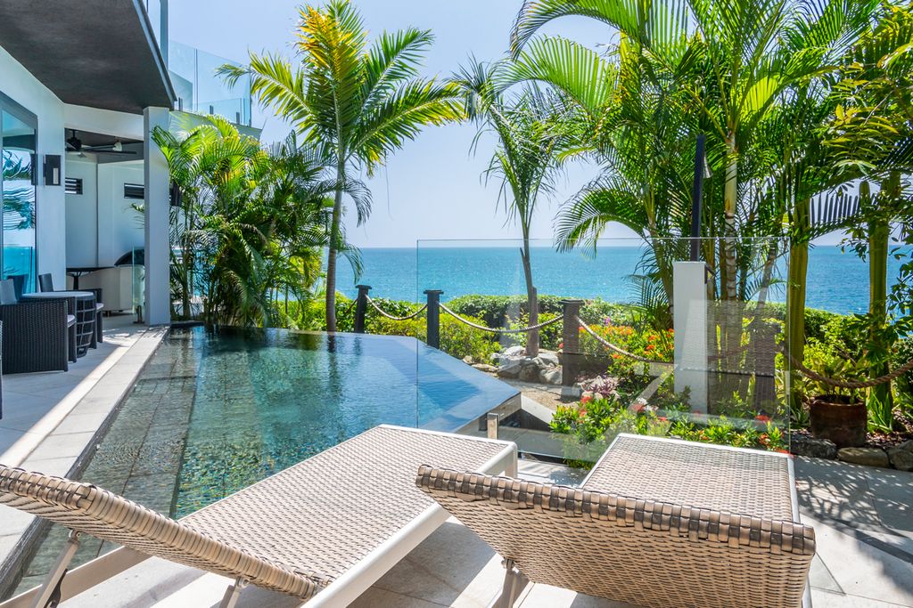 Villa Rae Tamarind Hills Antigua Olivers Travels 1