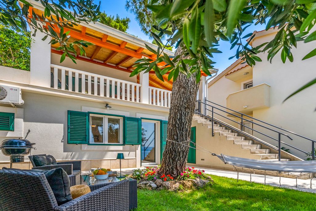 Villa Antara Dalmatia Coast Olivers Travels 02