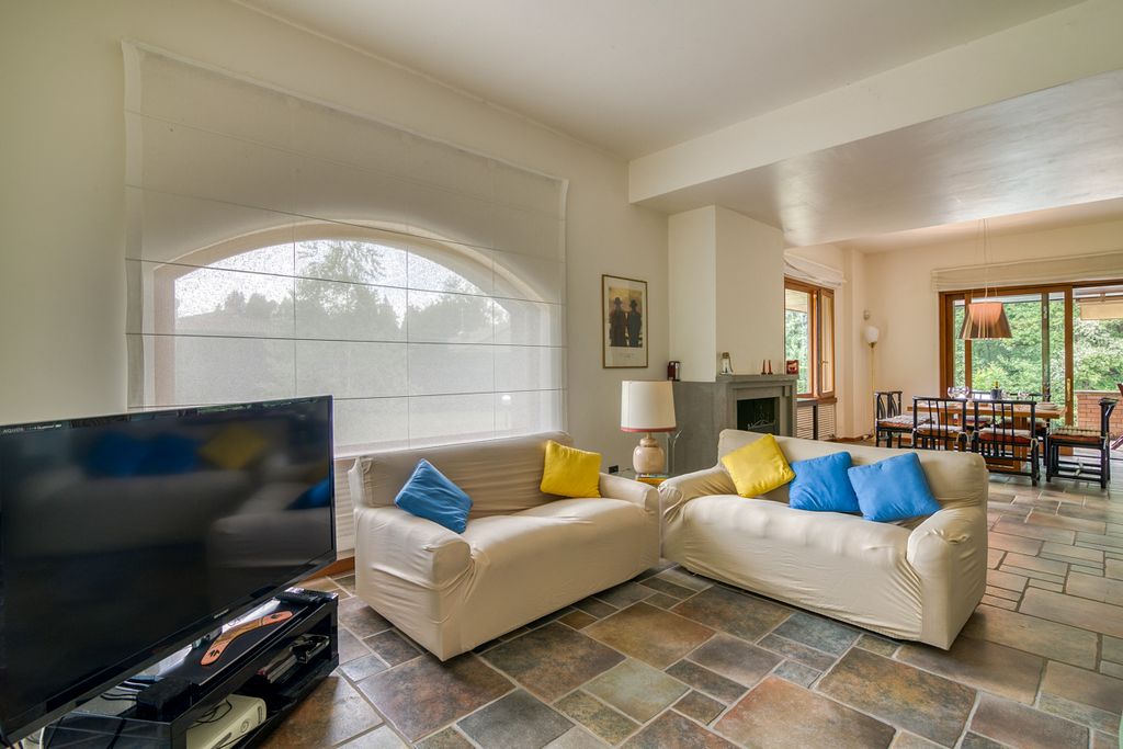 Casa Bilancia Italian Lakes Olivers Travels 3