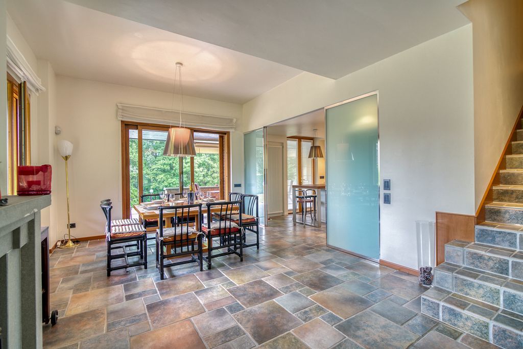 Casa Bilancia Italian Lakes Olivers Travels 4