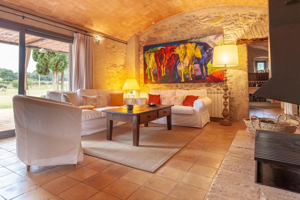 Villa Corazon del Campo Costa Brava Olivers Travels 3