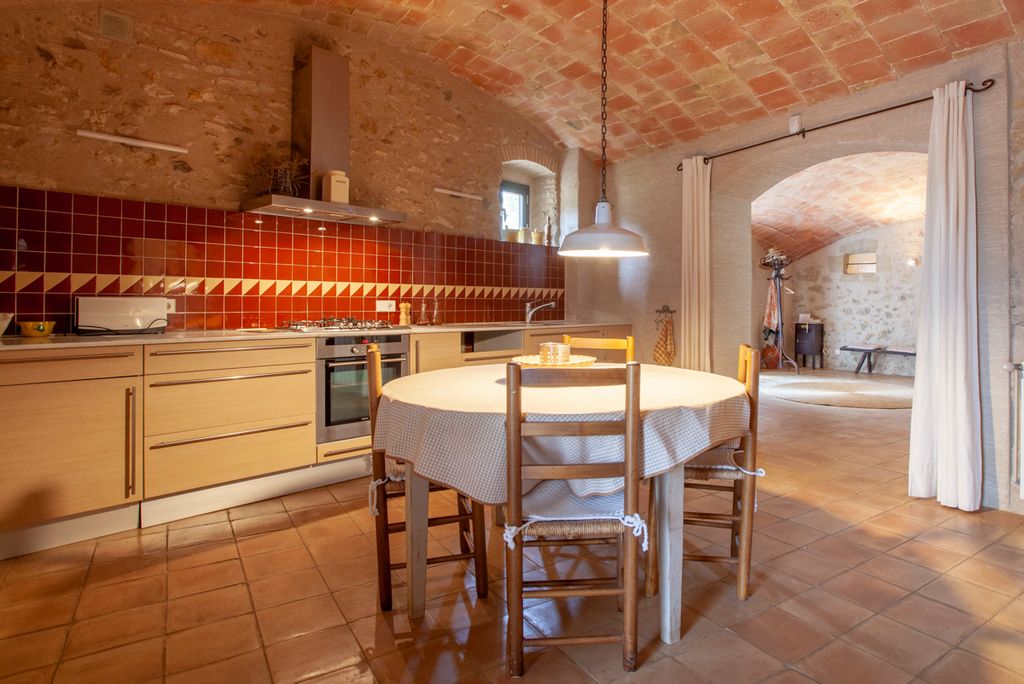 Villa Corazon del Campo Costa Brava Olivers Travels 5