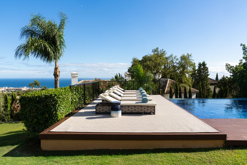 Joya De Marbella Olivers Travels 3