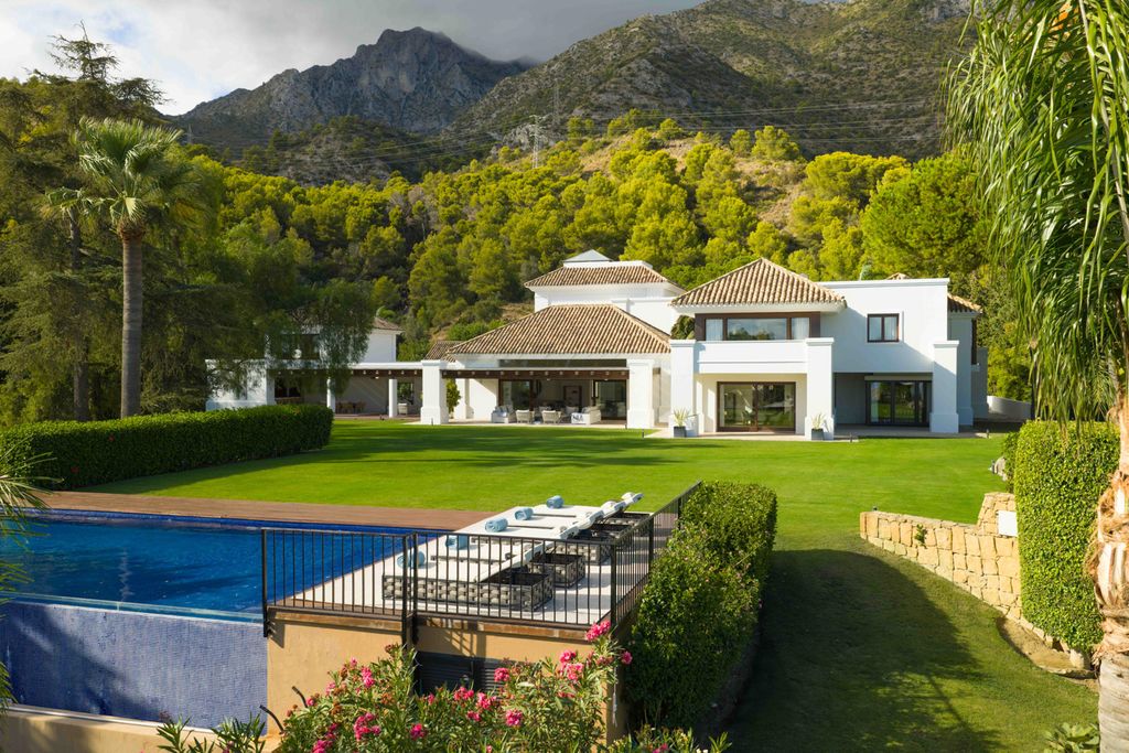 Joya De Marbella Olivers Travels 42