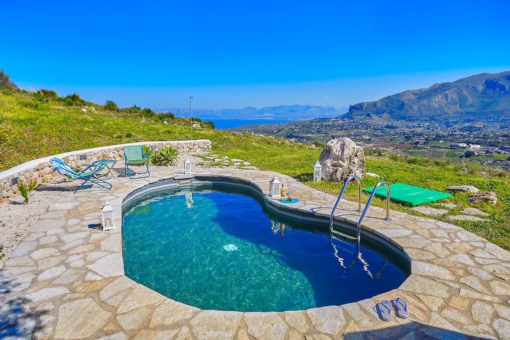 I Faraglioni Sicily Olivers Travels 2