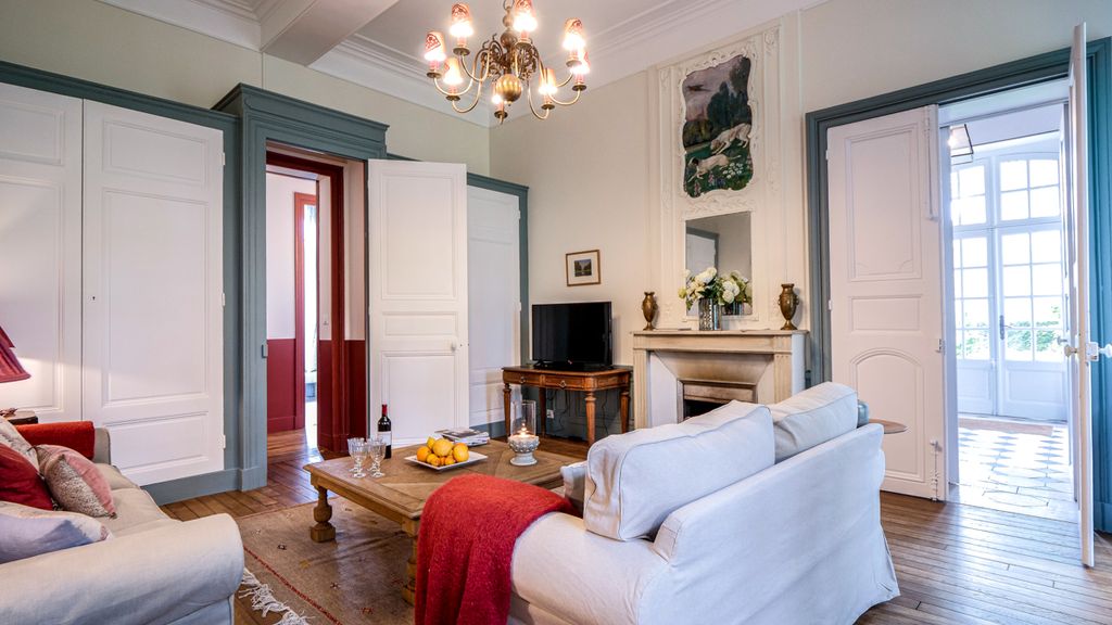 Maison Porthos Paris Olivers Travels 5