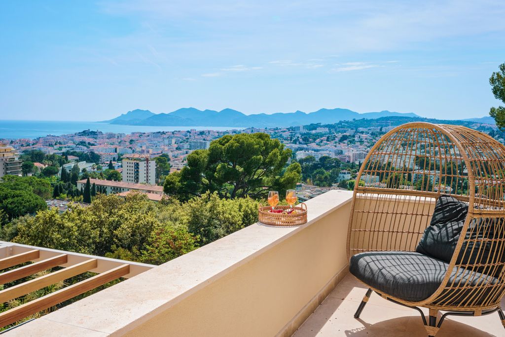 Villa Vuitton French Riviera Olivers Travels 5