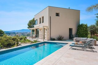 Villa Vuitton French Riviera Olivers Travels 1