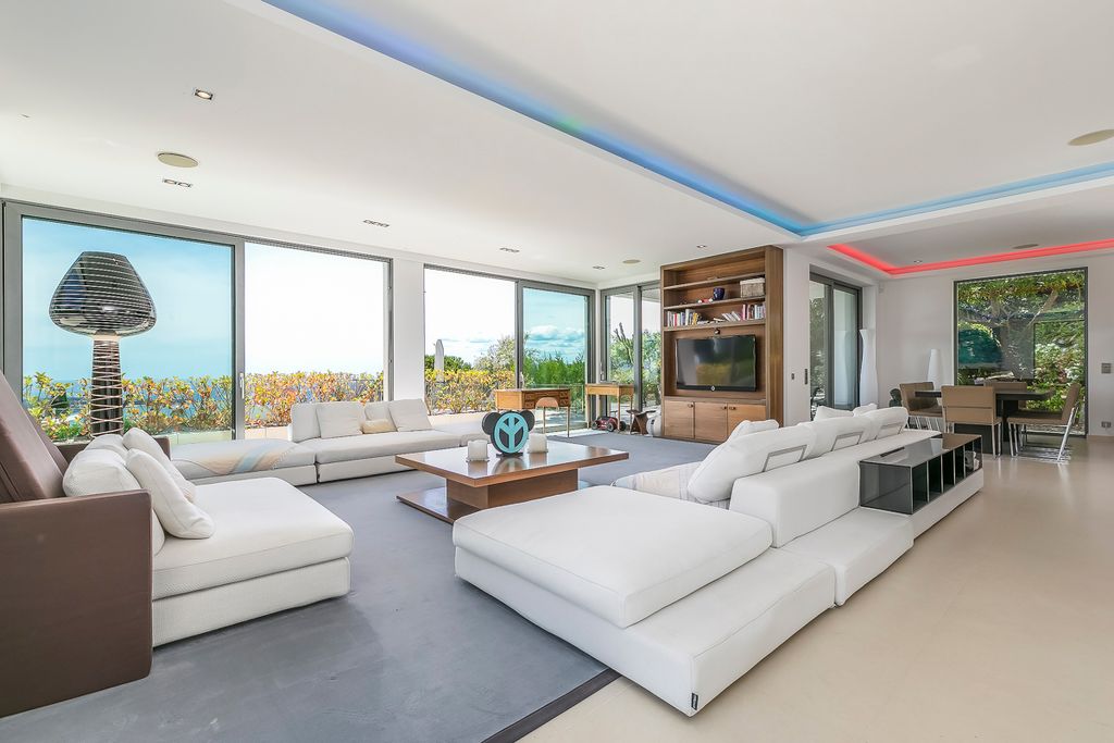 Villa Mendigote French Riviera Olivers Travels 3