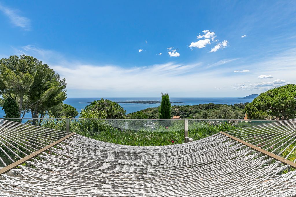 Villa Mendigote French Riviera Olivers Travels 5