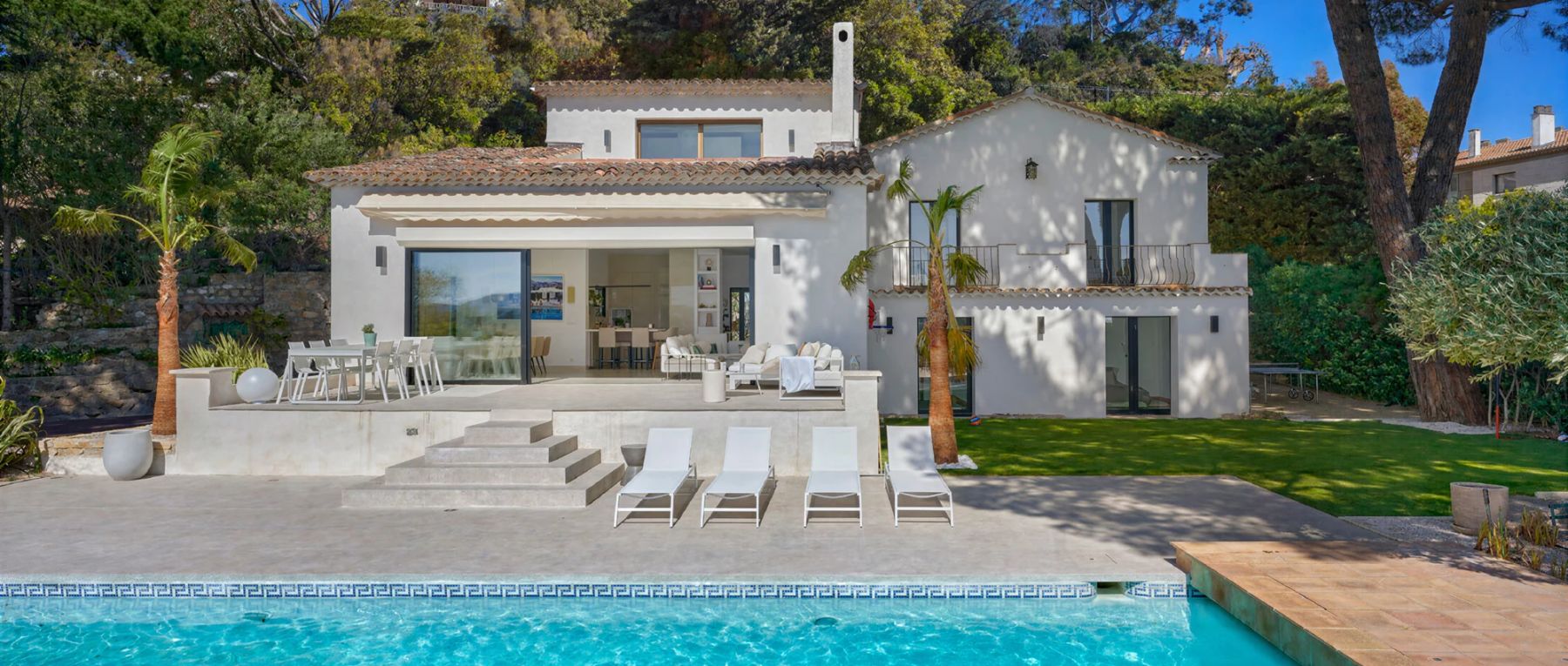 001 villa huelle south of france olivers travels desktop center