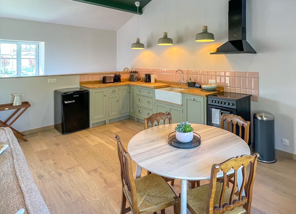 Podien Cottage Aquitaine Olivers Travels 3