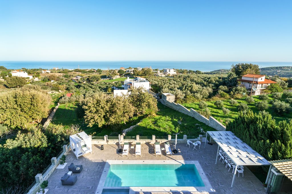 Villa Monastiria Crete Olivers Travels 2