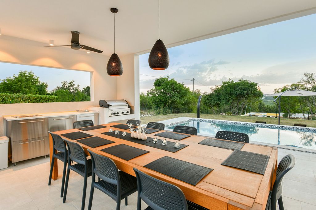 Villa Tana Istria Olivers Travels 4