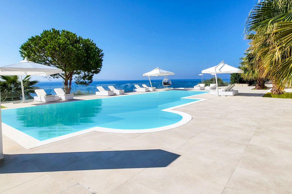 Villa Seafoam Sivota Greece Olivers Travels 2