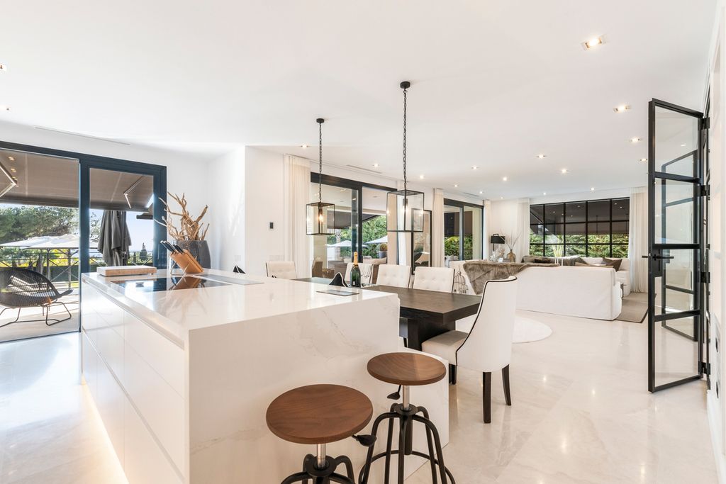 Villa Adeva Costa del Sol Olivers Travels 4