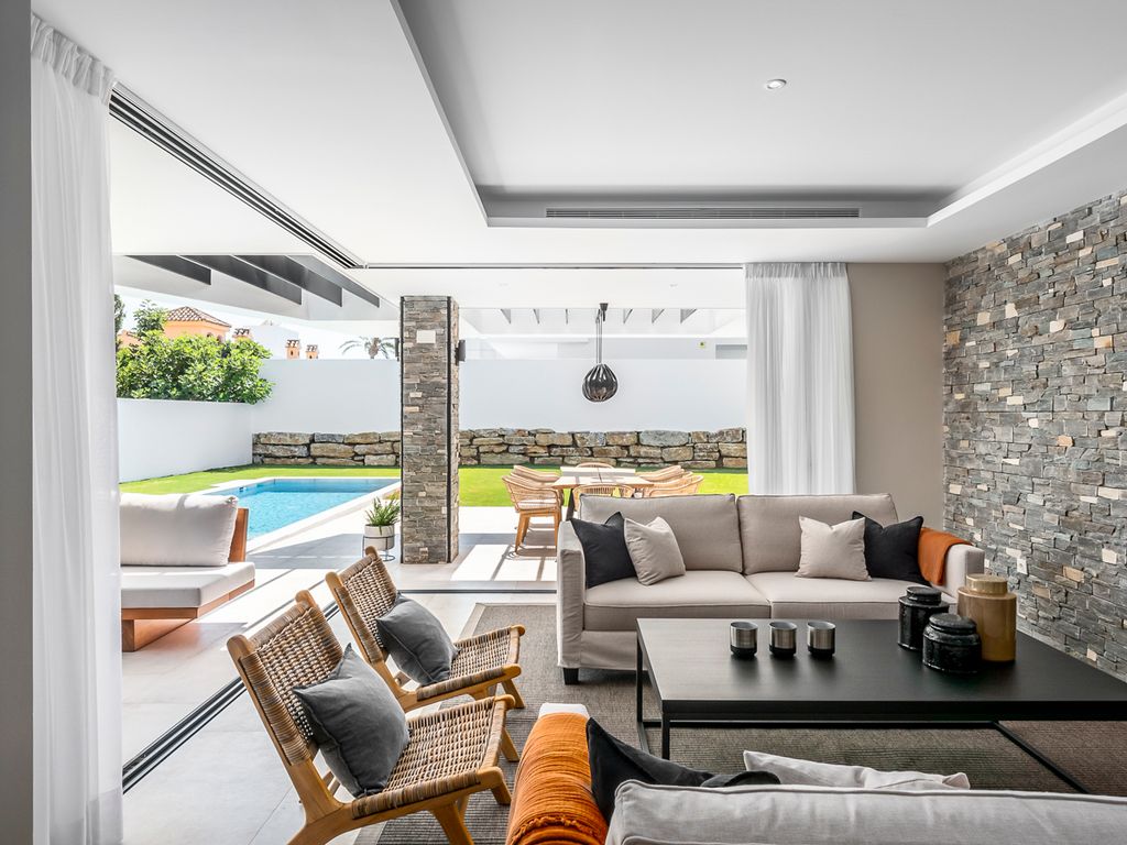 Villa Aray Costa del Sol Olivers Travels 3