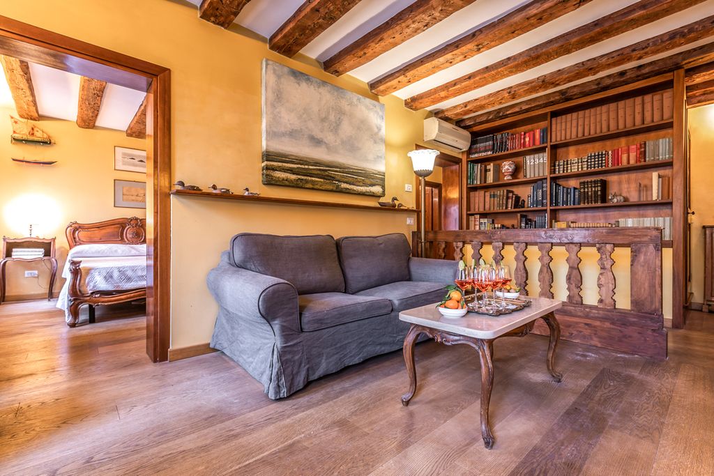 Apartment Paxe Venice Olivers Travels 4