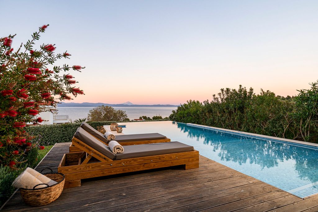 Villa Paliouri Beta Halkidiki Olivers Travels 1