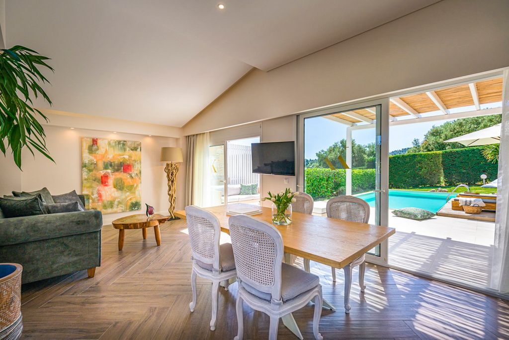 Villa Paliouri Gamma Halkidiki Olivers Travels 3