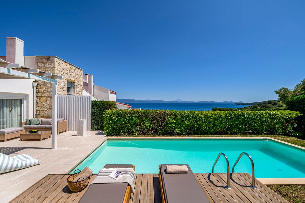Villa Paliouri Gamma Halkidiki Olivers Travels 1