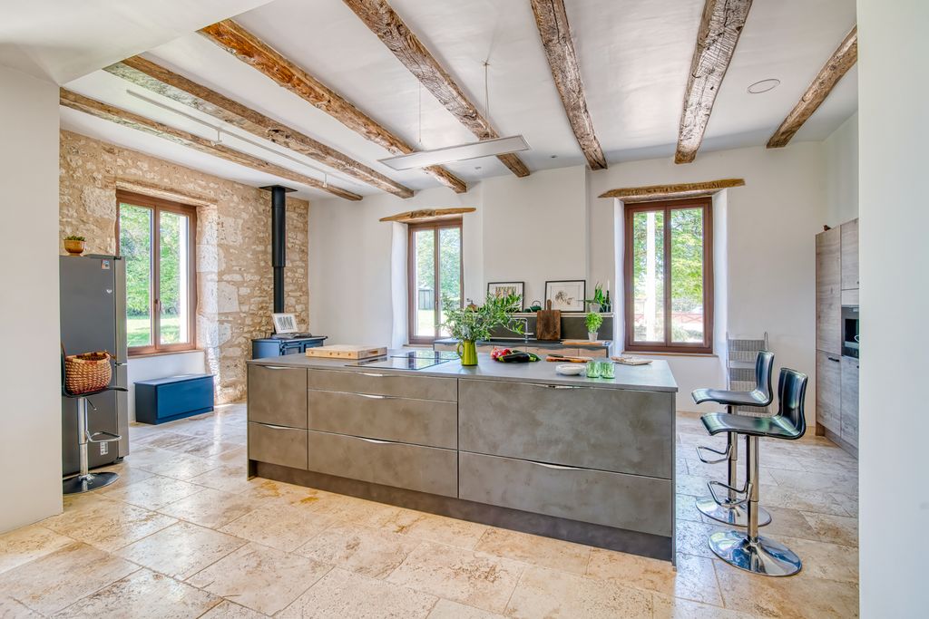 Chateau des Romains Midi Pyrenees Olivers Travel 4