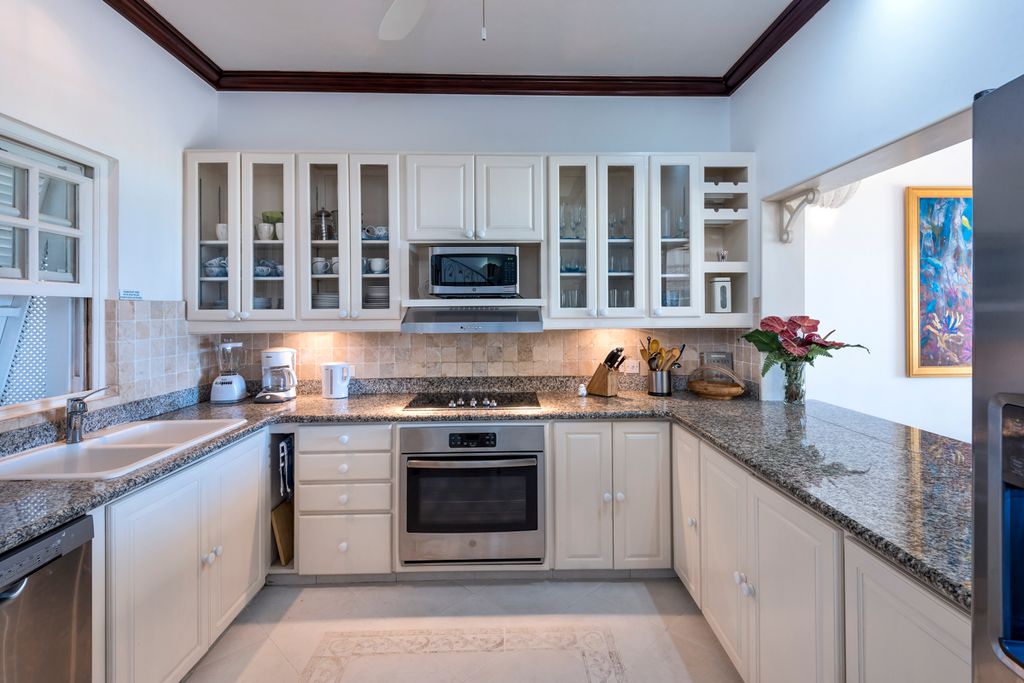 Fathoms End at Mahogany Bay Barbados Olivers Travels 4