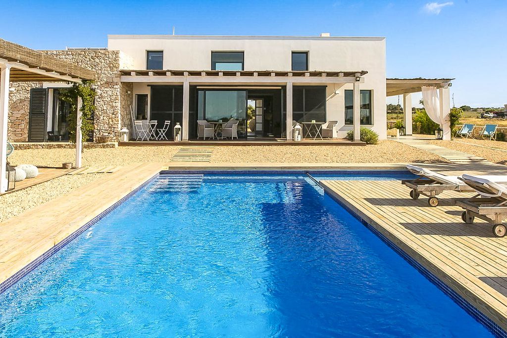 Villa Monestir Formentera Spain OliversTravels 1