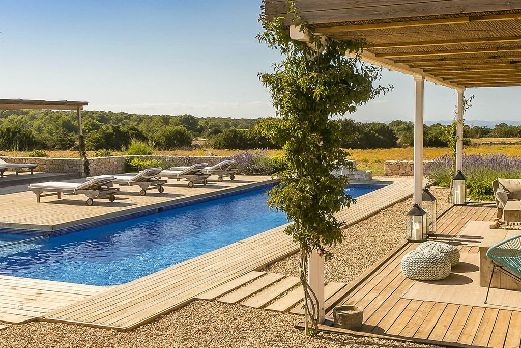 Villa Monestir Formentera Spain OliversTravels 3