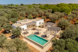 Casale Martignano Puglia Olivers Travels 1