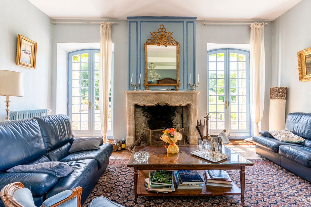 Chateau des Seigneurs Dordogne Olivers Travel 3