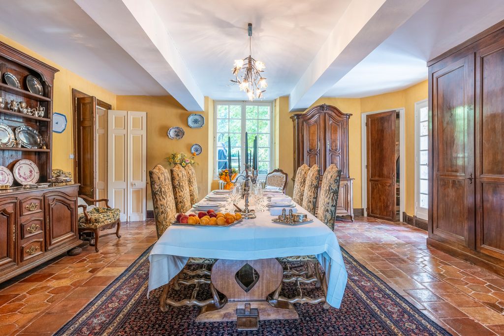 Chateau des Seigneurs Dordogne Olivers Travel 4