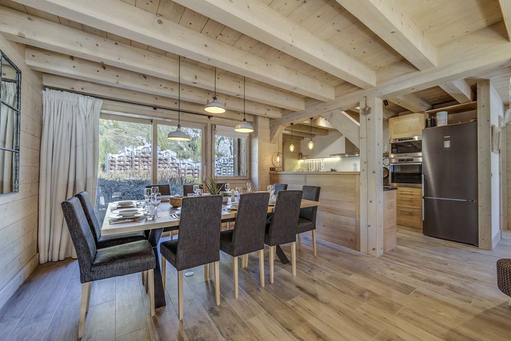 Chalet Kiki ValDIsere Olivers Travels 3