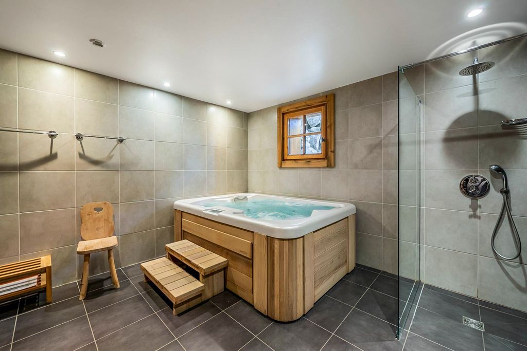 Chalet Roys Courchevel Olivers Travels 8