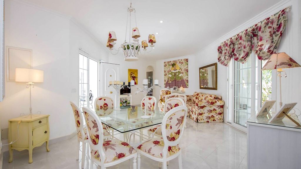 Villa Cioni Menorca Olivers Travels 3