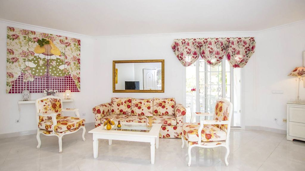 Villa Cioni Menorca Olivers Travels 4