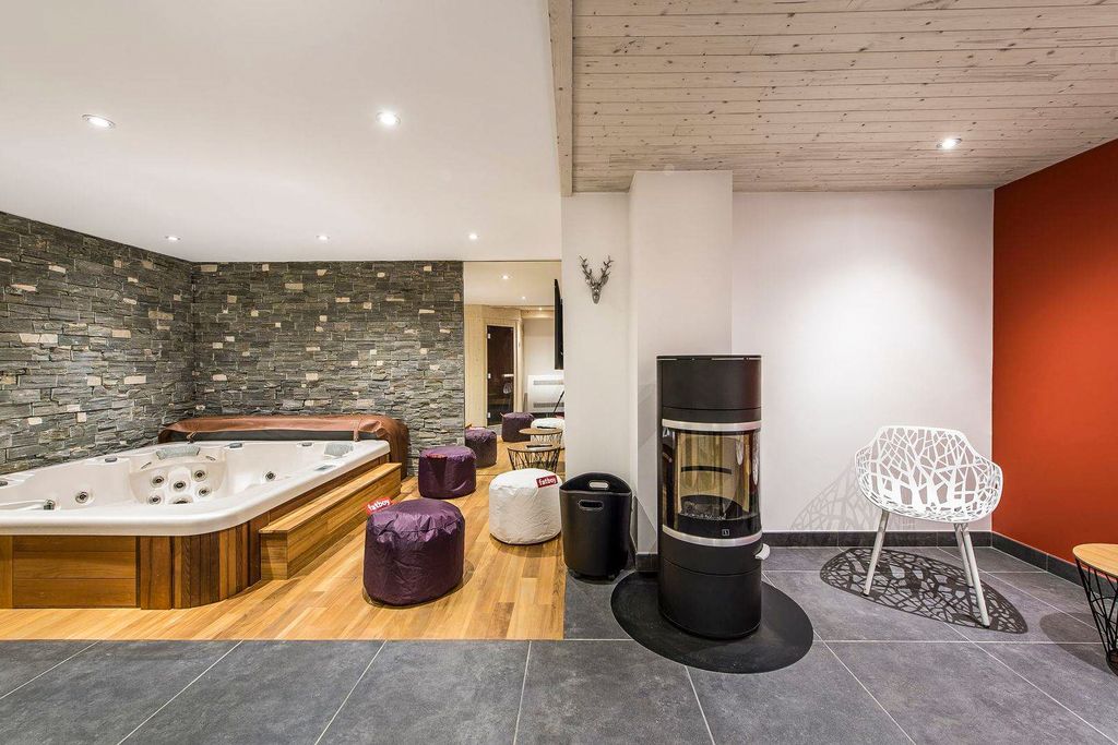 Chalet Chabichou Courchevel Olivers Travels 4